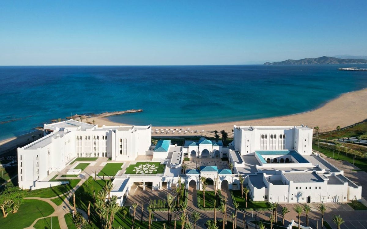 St. Regis La Bahia Blanca Resort