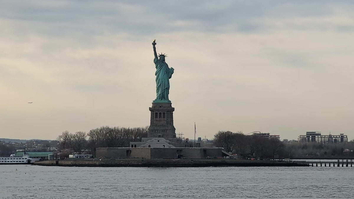 Staten Island Ferry Statue of Liberty