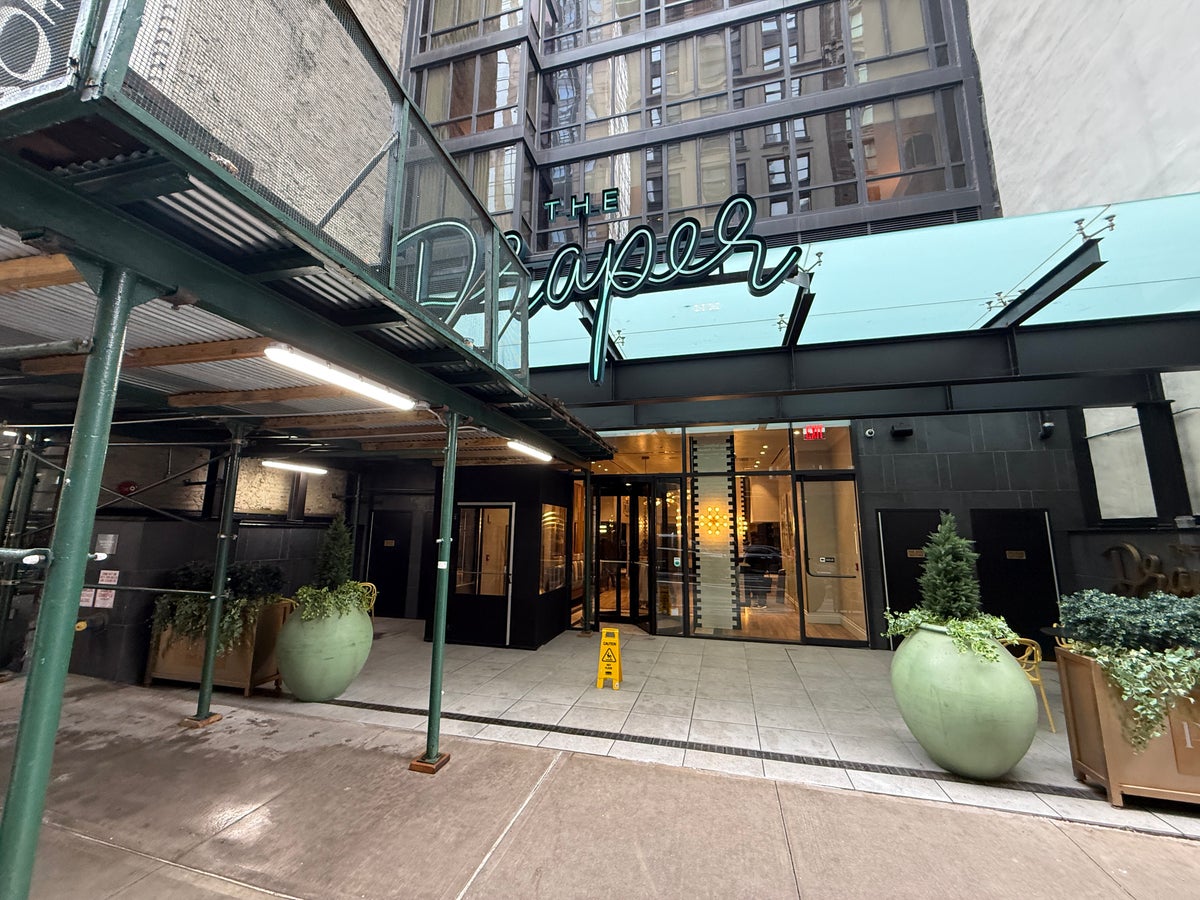 How I Used Multiple Amex Credits To Save $175 on a NYC Hotel