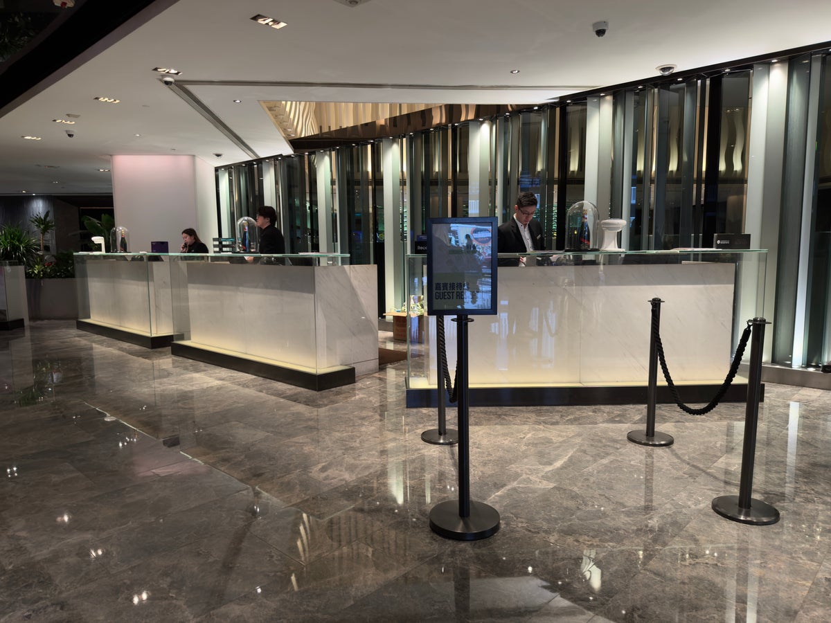 The Mira Hong Kong check in desk
