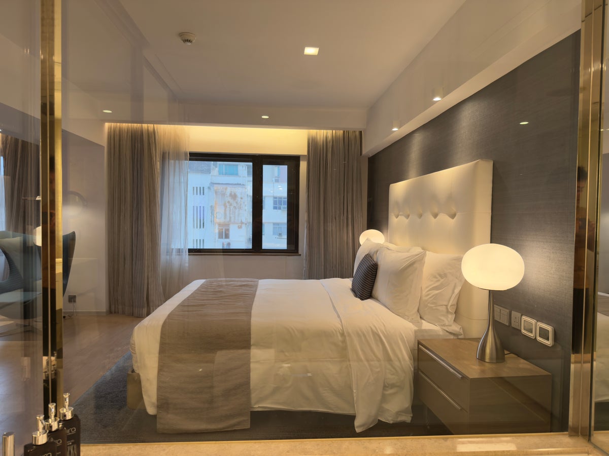 The Mira Hong Kong tub from bathroom