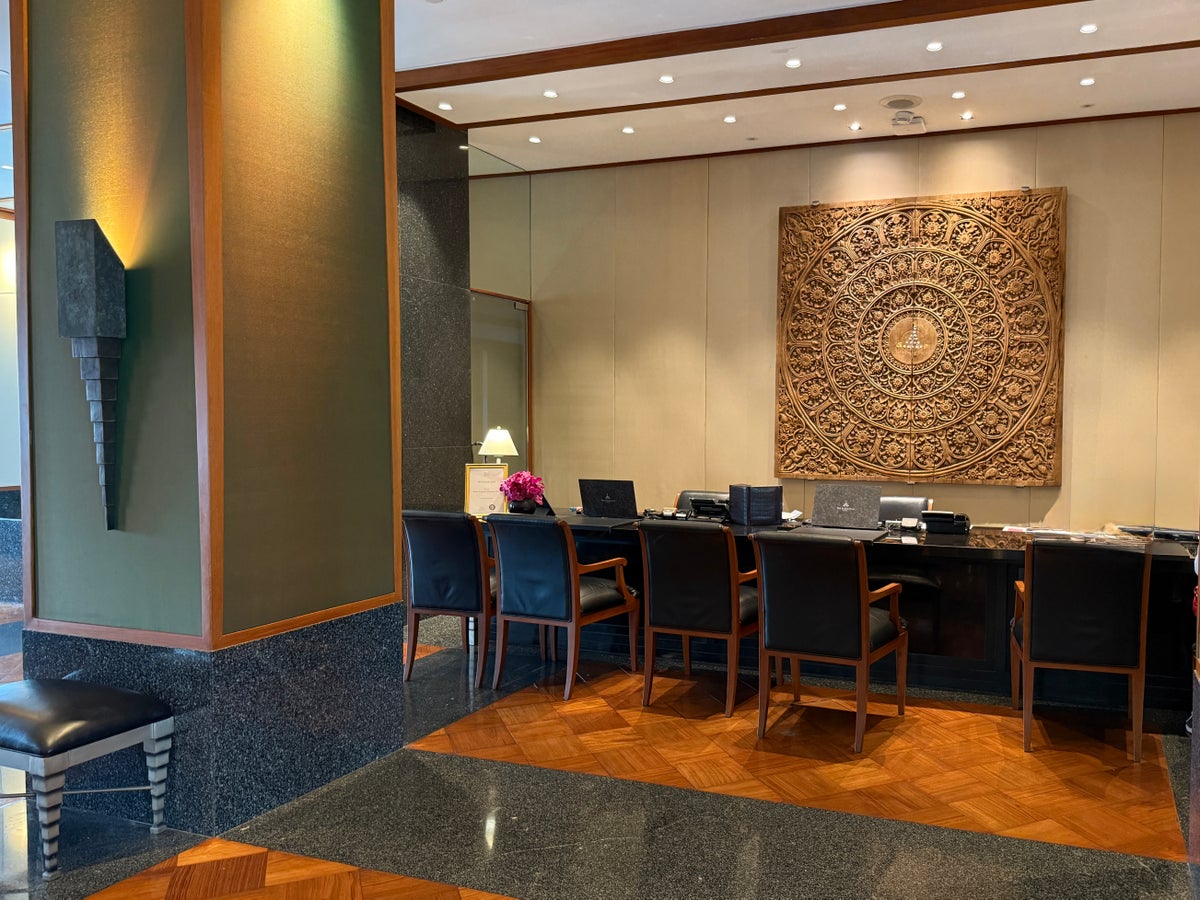 The Sukhothai Bangkok check in desk