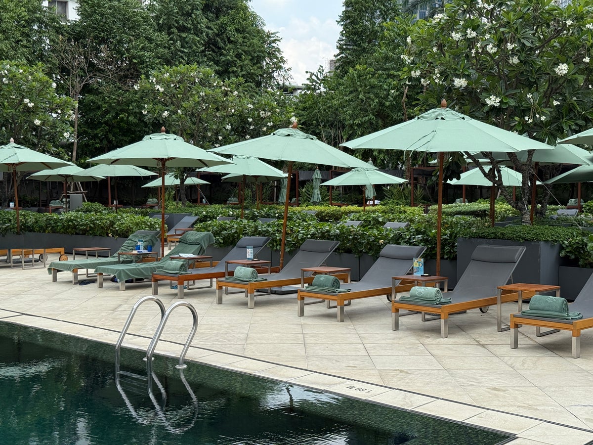 The Sukhothai Bangkok pool seating