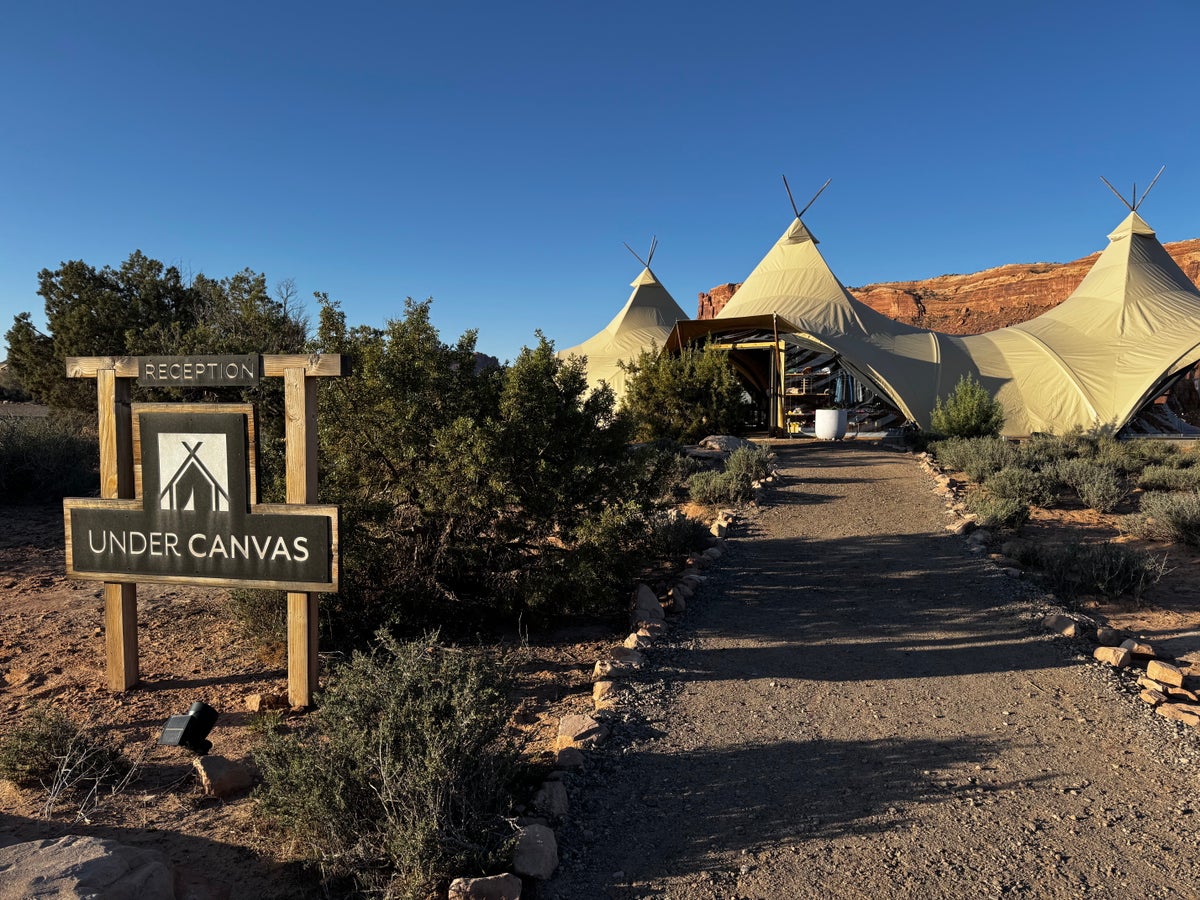 Earn Bonus American Airlines AAdvantage Miles on Under Canvas Glamping Stays This Summer