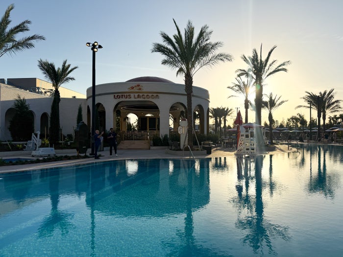 Universal Helios Grand Hotel Loews Hotel Epic Universe lotus lagoon bar