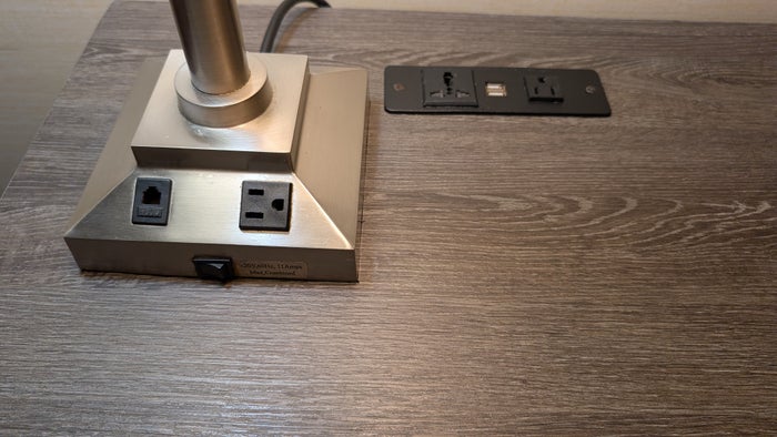 Wyndham Southbury guestroom desk outlets