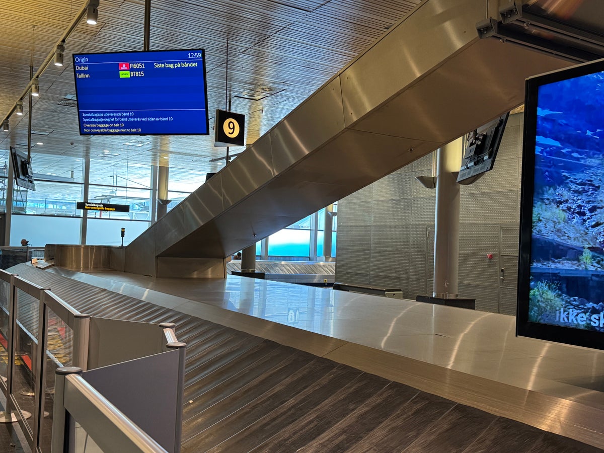 airBaltic OSL bag claim