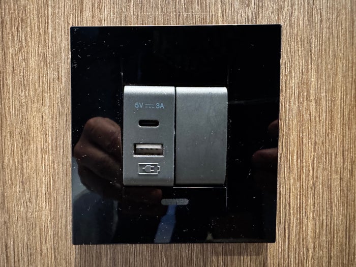 AC Hotel La Finca bedroom outlets