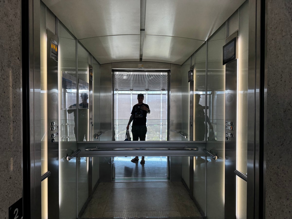 AC Hotel La Finca elevator