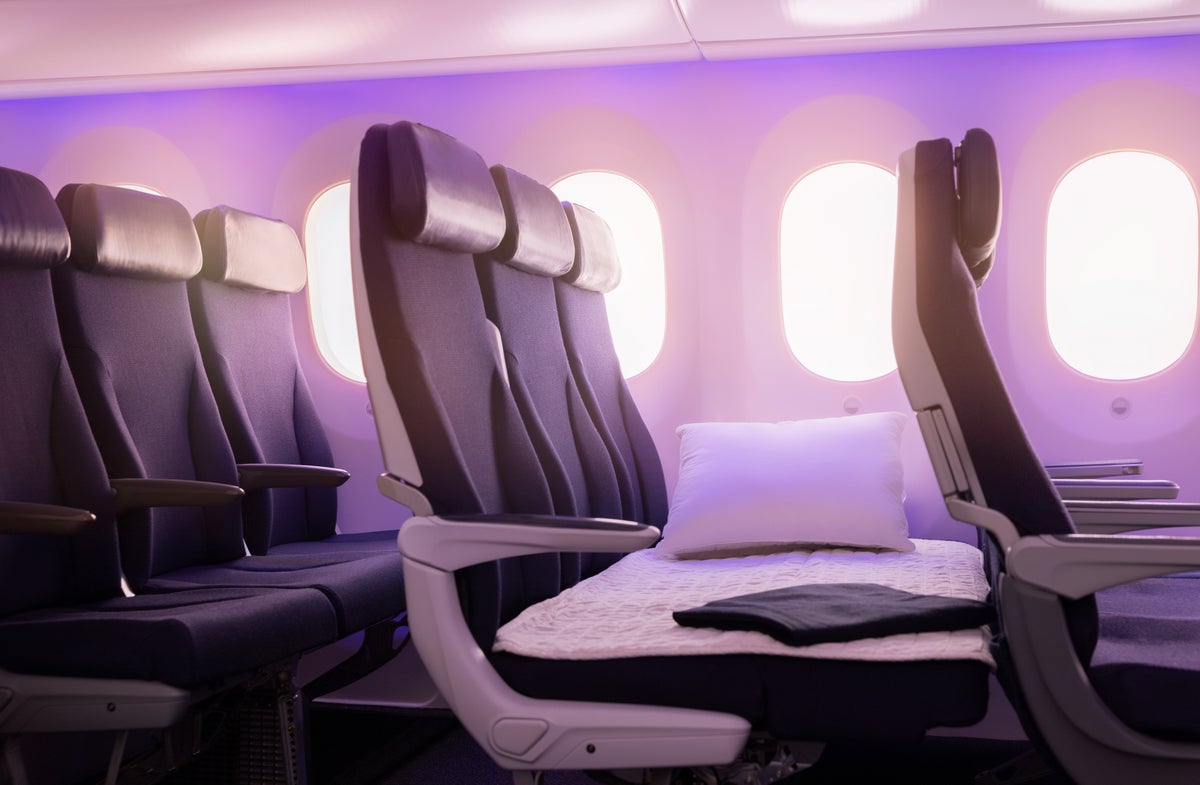 Air New Zealand economy Skycouch