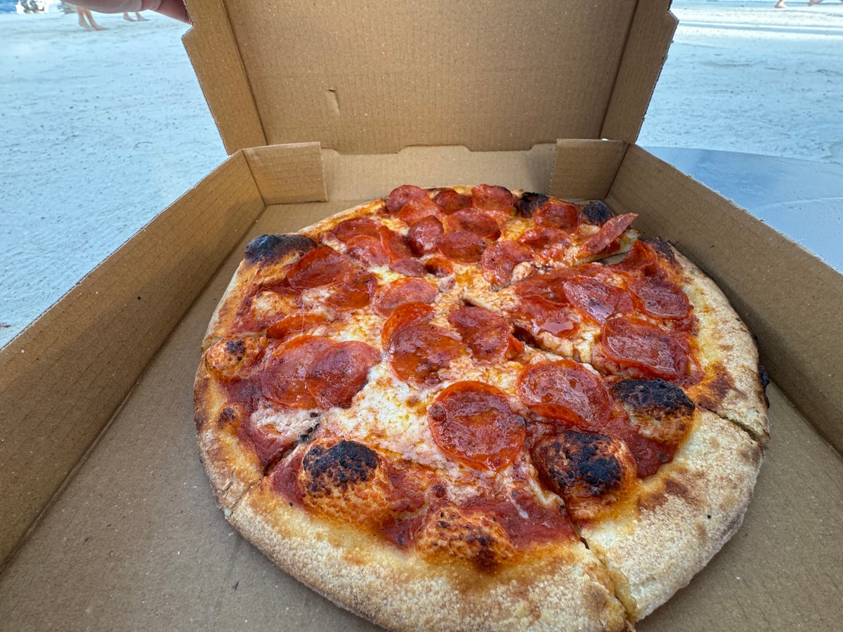 Alaia Belize The Deck Pizza