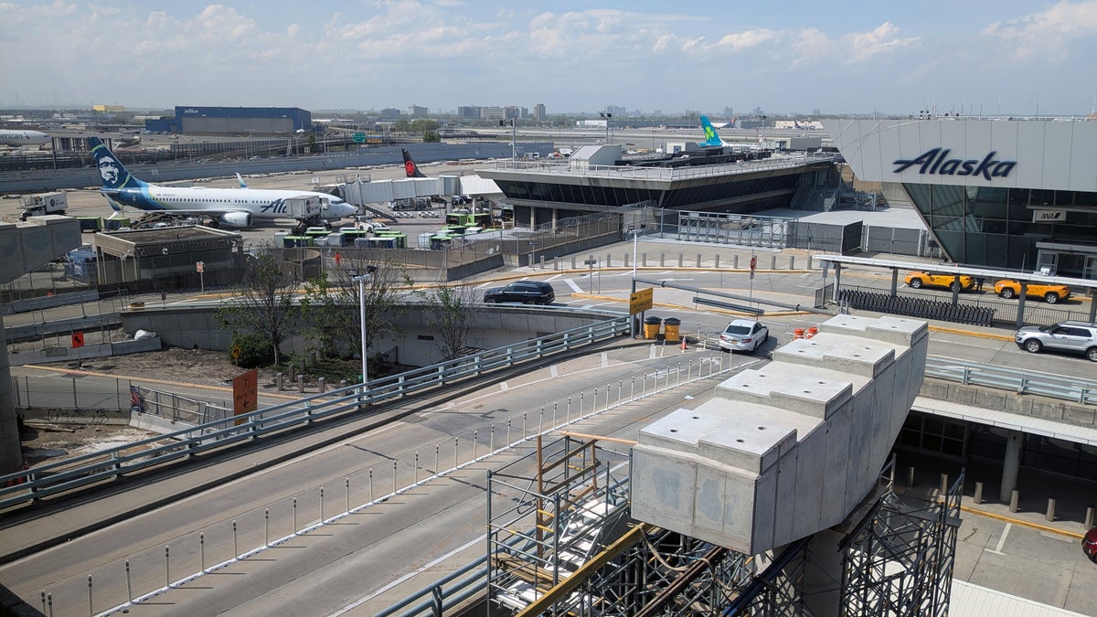 Alaska Airlines JFK Terminal 7