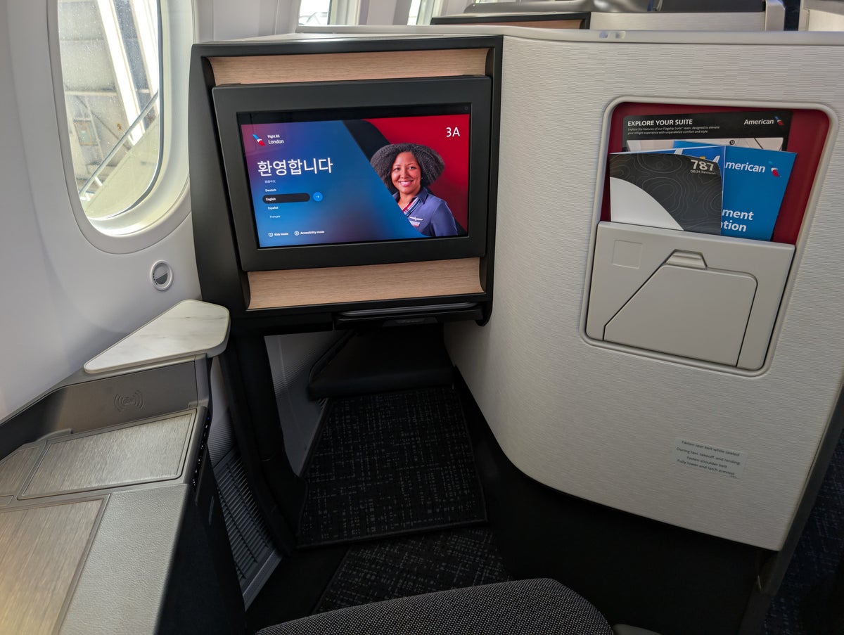 American Airlines 787 9P Flagship Suite inflight entertainment monitor