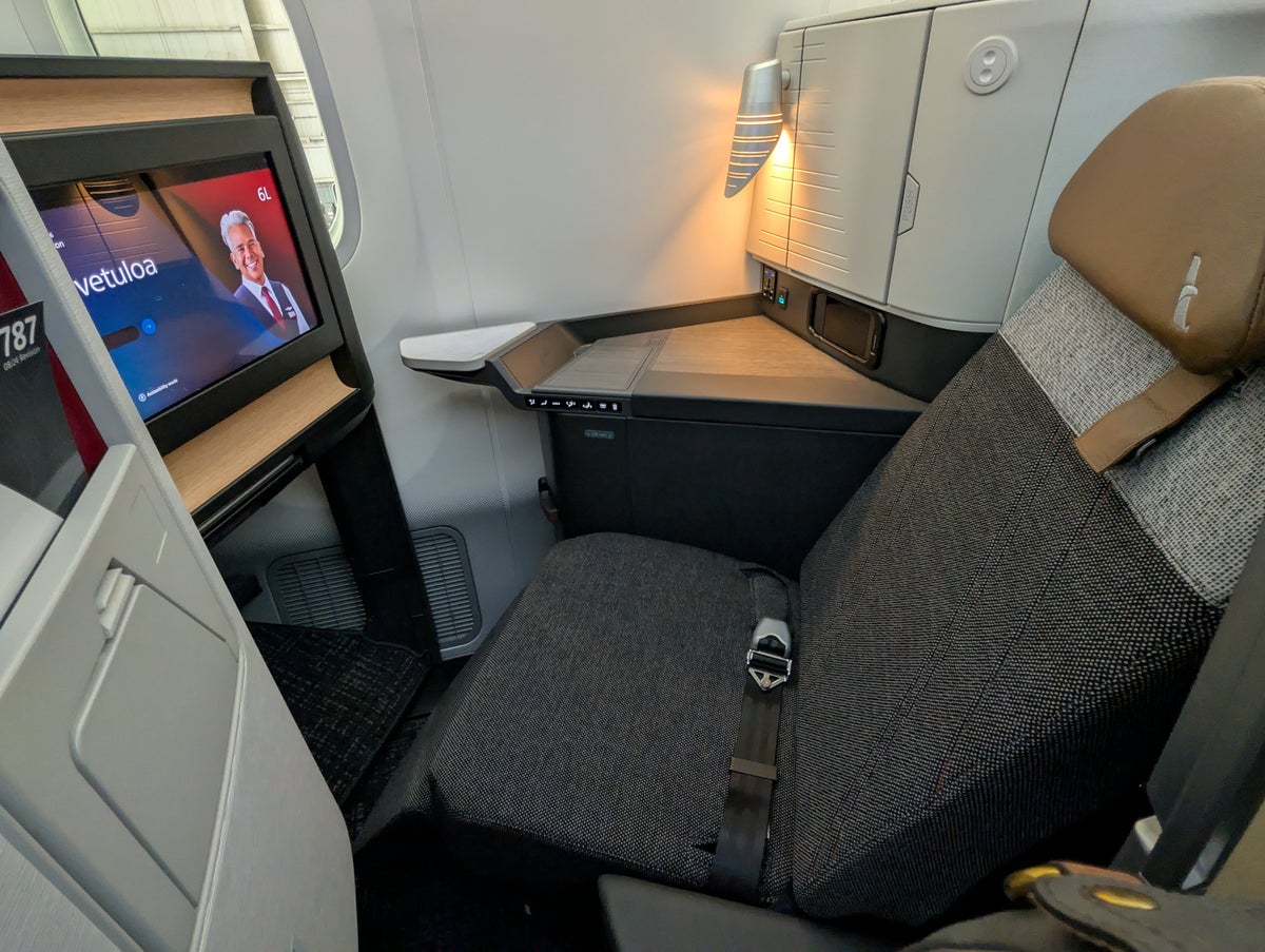 American Airlines 787 9P Flagship Suite reclined lounge seat