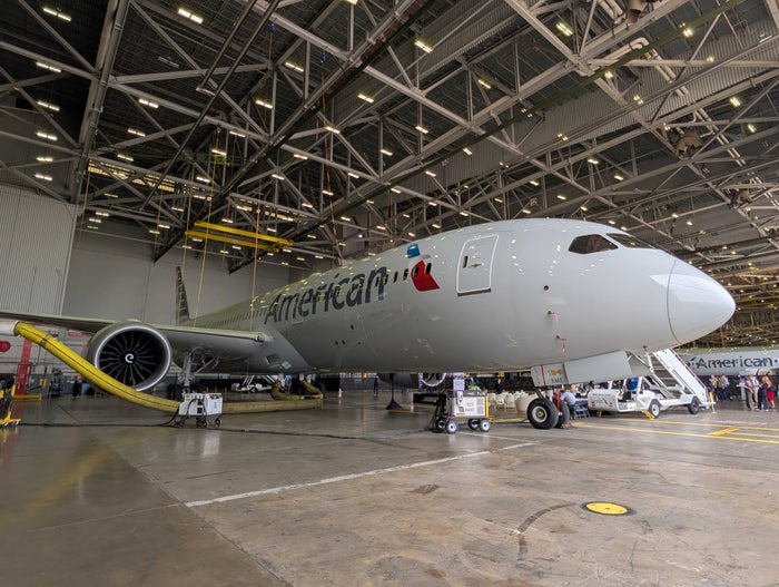 Here’s an Inside Look at American’s New Dreamliners Equipped With Flagship Suites