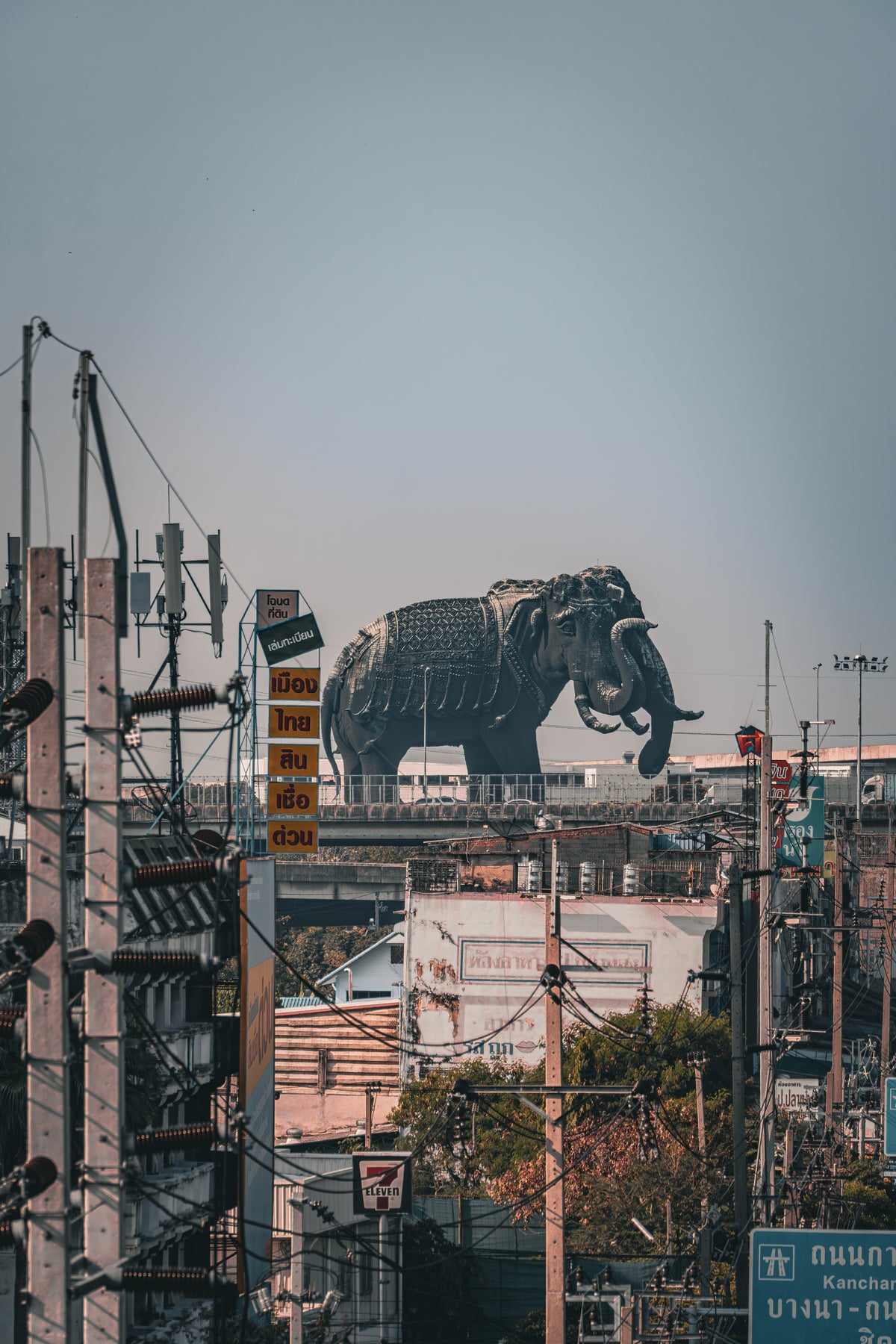 Bangkok Erawan Museum statue BTS station