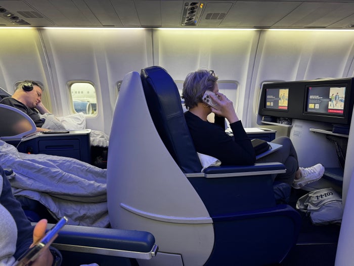 Delta One B757 200 LAX BOS A B seats Delta One B757 200 LAX BOS A B seats