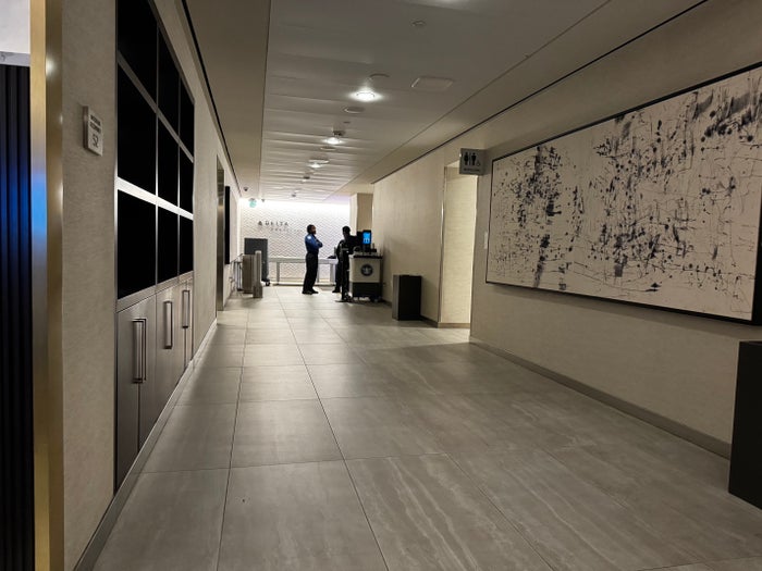Delta One Lounge LAX private security checkpoint Delta One Lounge LAX private security checkpoint