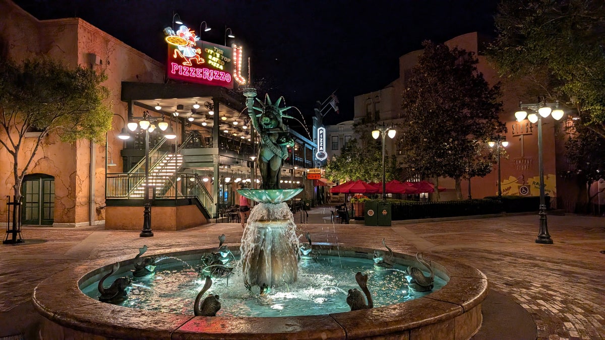 Disney World Hollywood Studios Muppets Courtyard