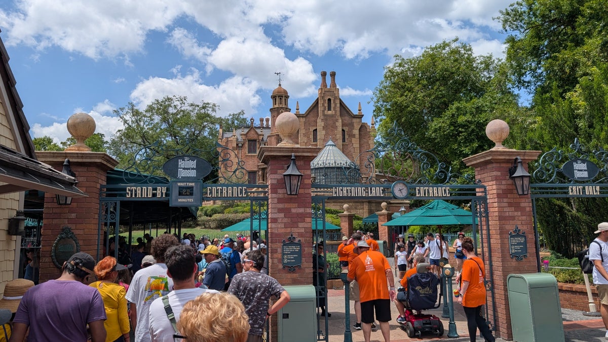 Disney World Magic Kingdom Haunted Mansion entrance