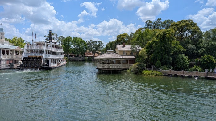 Disney World Magic Kingdom Tom Sawyer Island and Liberty Belle