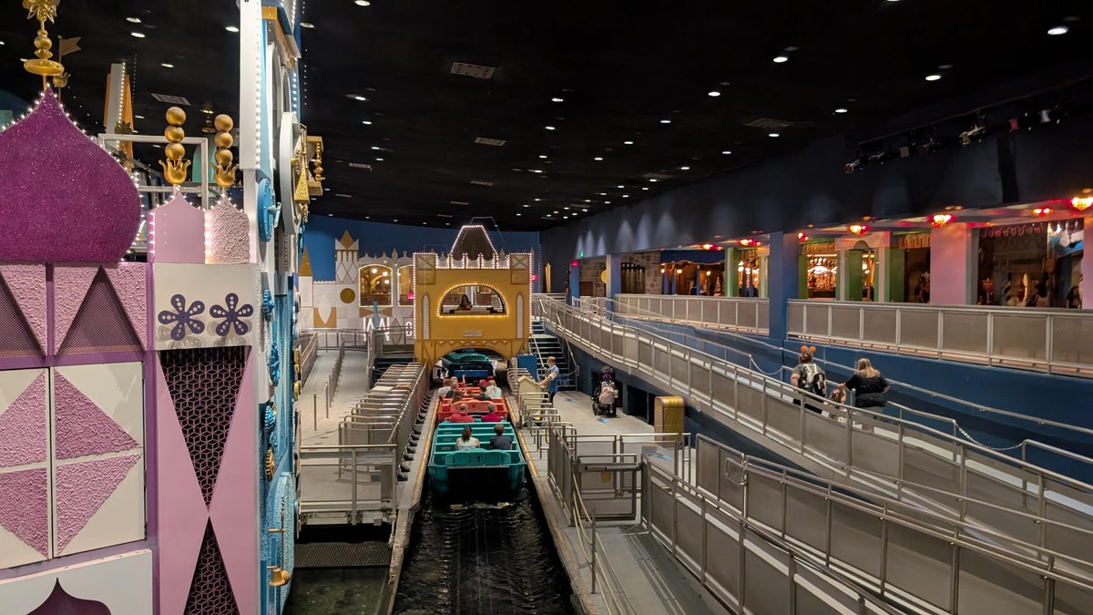 Disney World Magic Kingdom its a small world Extra Magic Hours