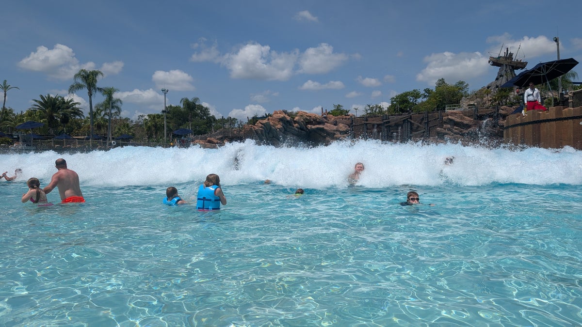 Disneys Typhoon Lagoon wave hit