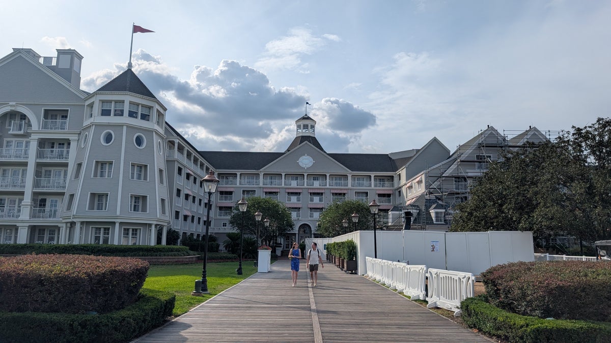 Disneys Yacht Club Resort back entrance