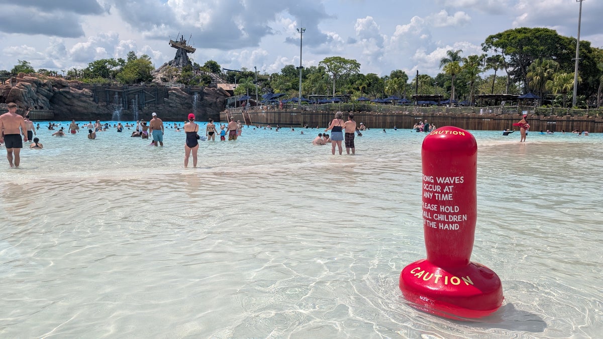 Exploring Disney’s Water Parks: Typhoon Lagoon vs. Blizzard Beach [Expert Tips]