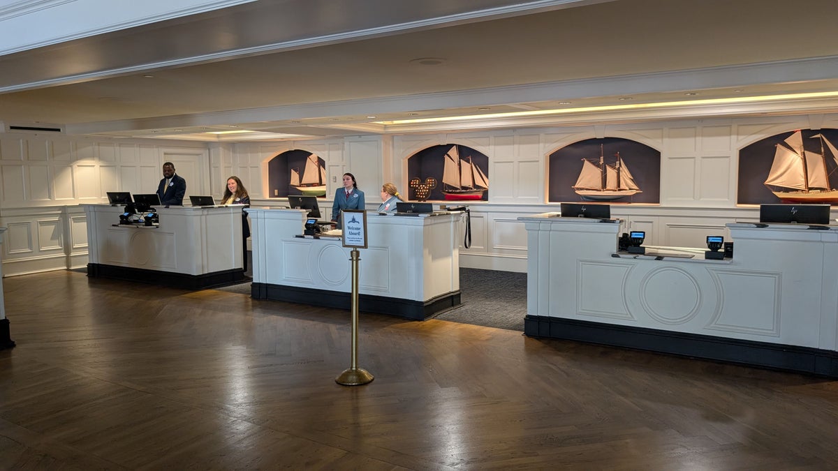 Disneys Yacht Club Resort check in desk