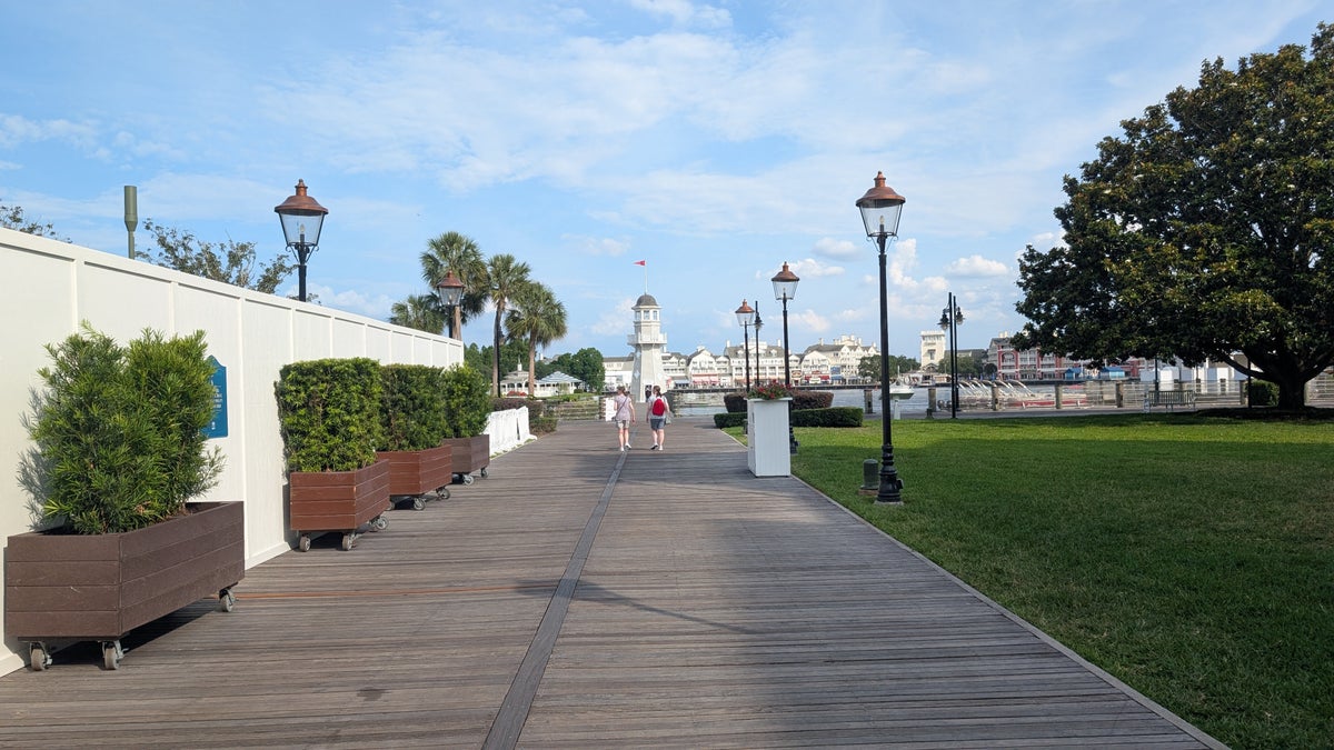 Disneys Yacht Club Resort construction