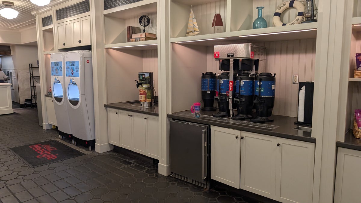 Disneys Yacht Club Resort dining The Market at Ale Compass beverage station