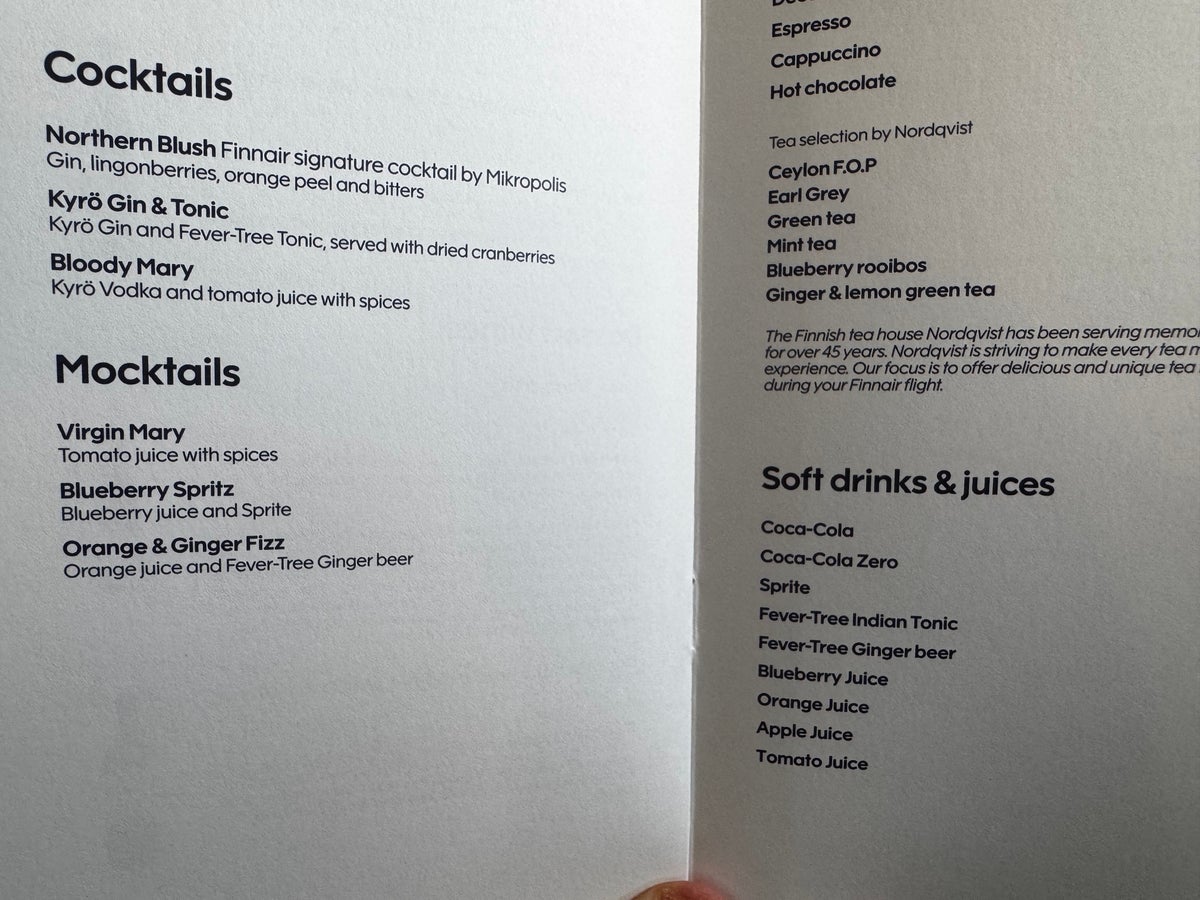 Finnair A350XWB business class drinks