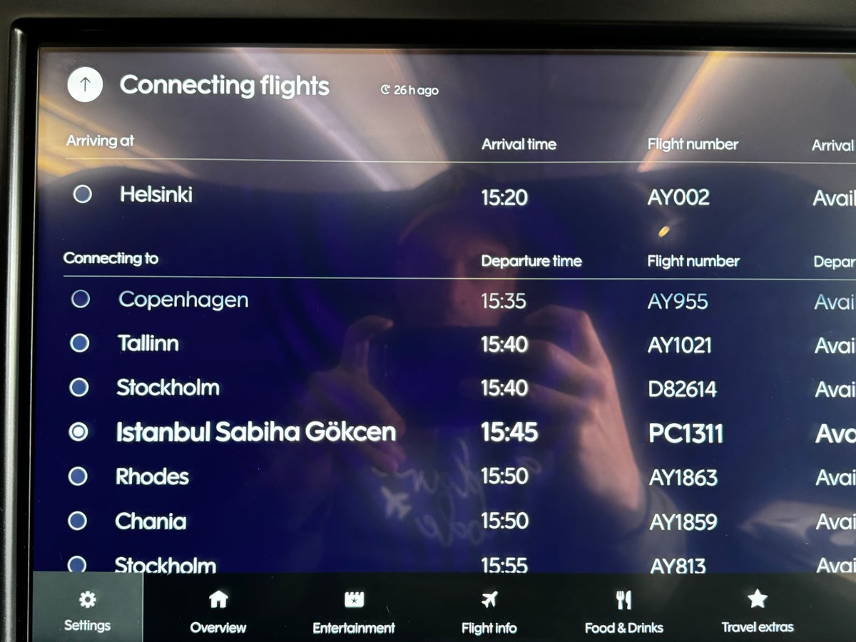 Finnair A350XWB business class entertainment connecting info 