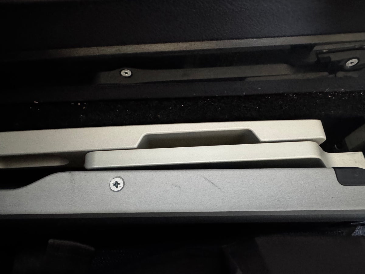 Finnair A350XWB premium economy tray table location