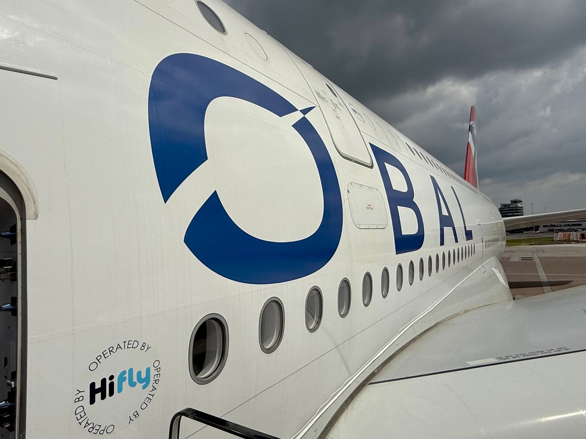 Global Airlines close up