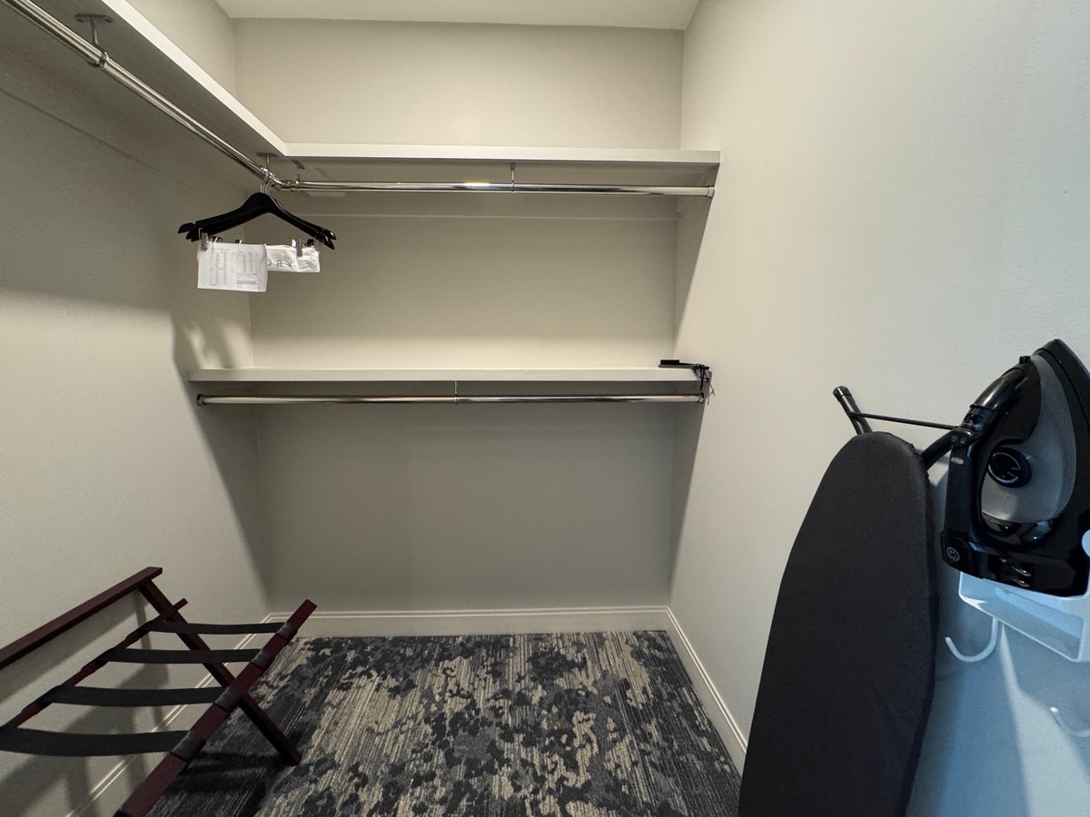 Grand Hyatt Deer Valley Closet