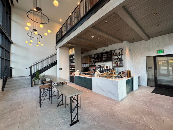 Grand Hyatt Deer Valley Coffee Shop Grand Hyatt Deer Valley Coffee Shop