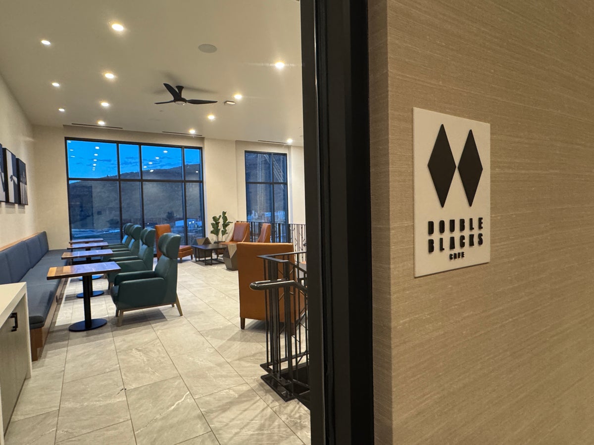 Grand Hyatt Deer Valley Double Blacks Coffee Shop Entrance