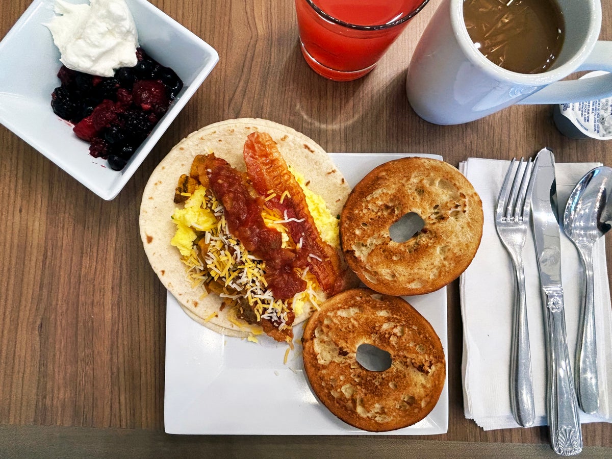 Hyatt Place I Drive Orlando Florida breakfast taco bagel