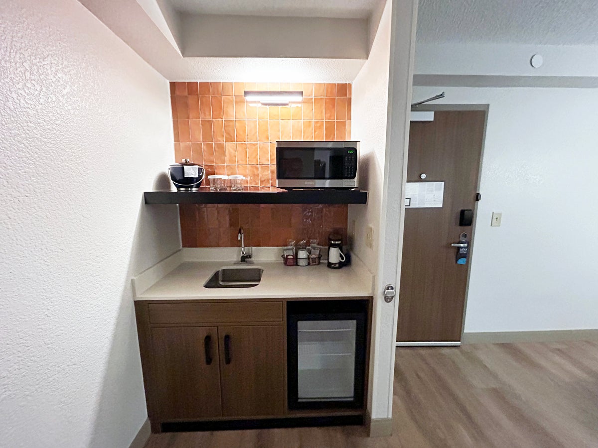 Hyatt Place I Drive Orlando Florida room 415 kitchenette