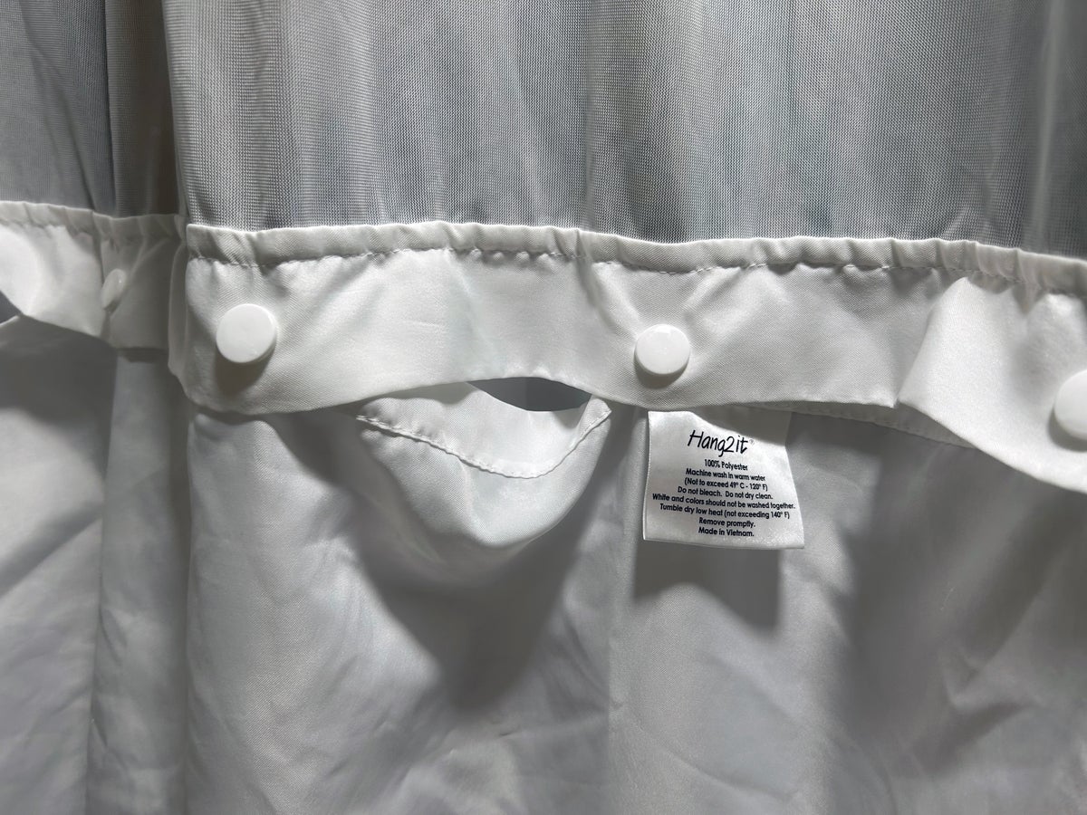 Hyatt Place I Drive Orlando Florida room annoying shower curtain