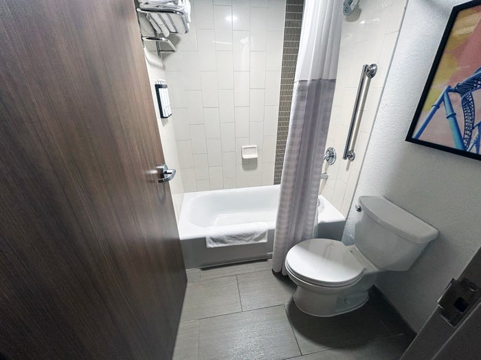 Hyatt Place I Drive Orlando Florida room bathroom front