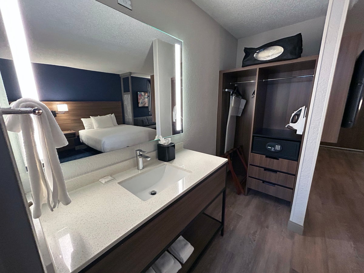 Hyatt Place I Drive Orlando Florida room sink