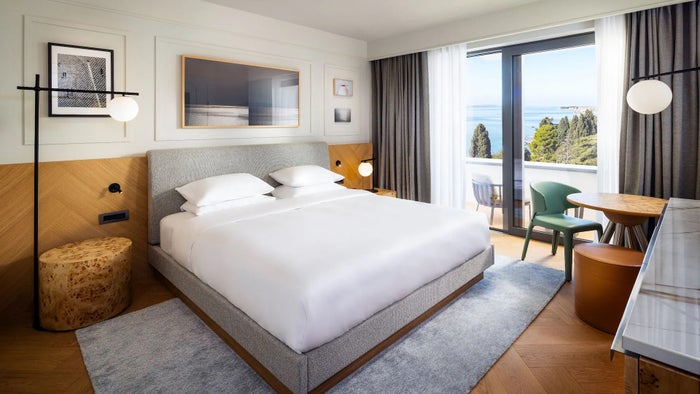 New Hyatt Regency in Croatia, Park Hyatt Johannesburg Delayed, and Other Hotel News This Week