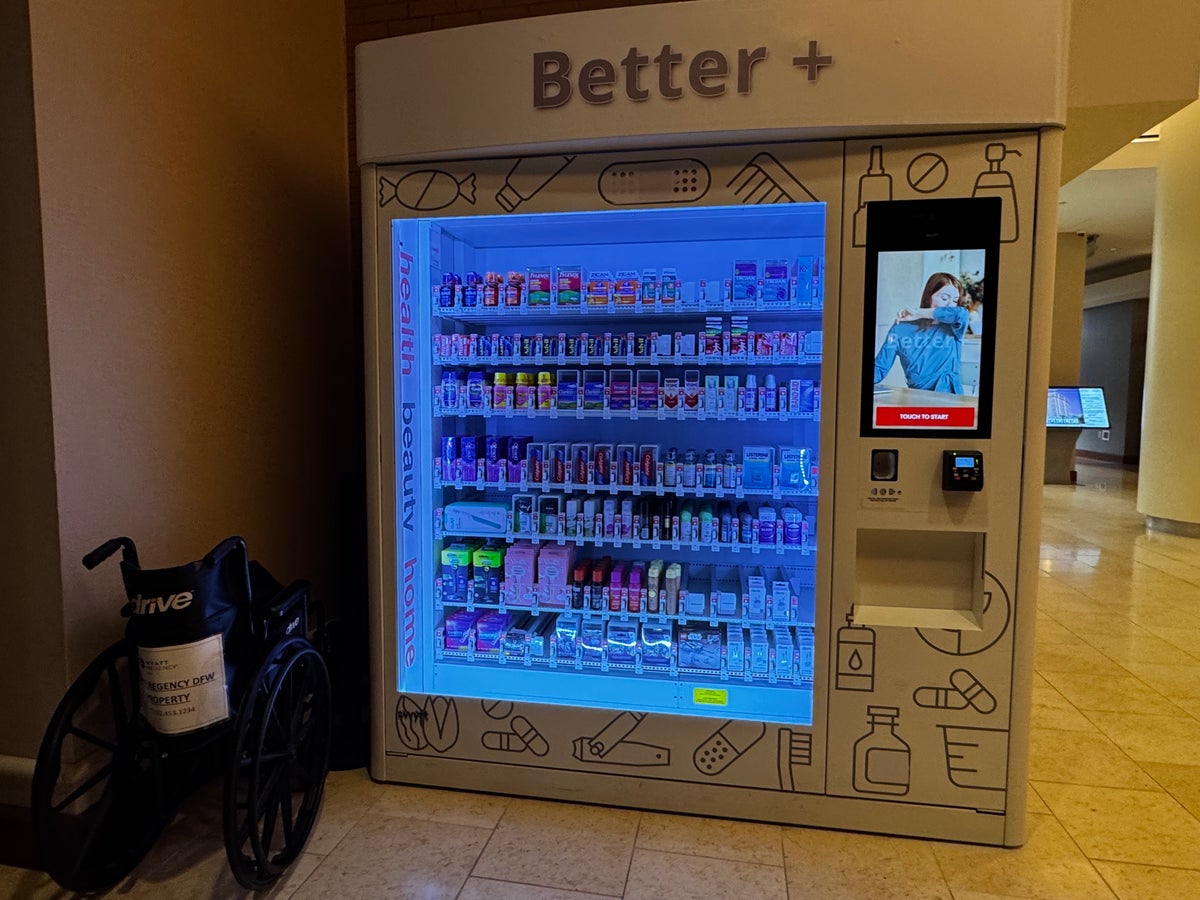 Hyatt Regency DFW CVS vending machine