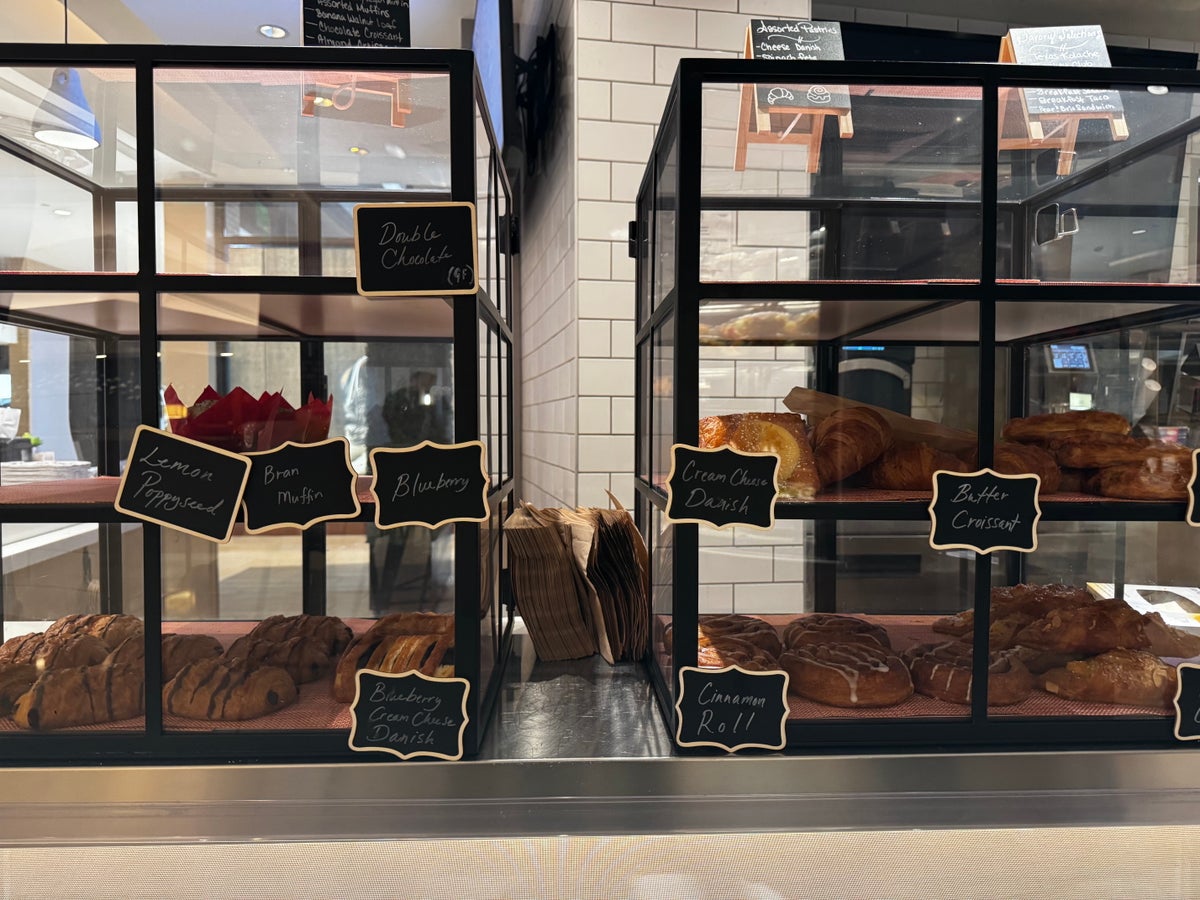 Hyatt Regency DFW Jetts Coffee pastries