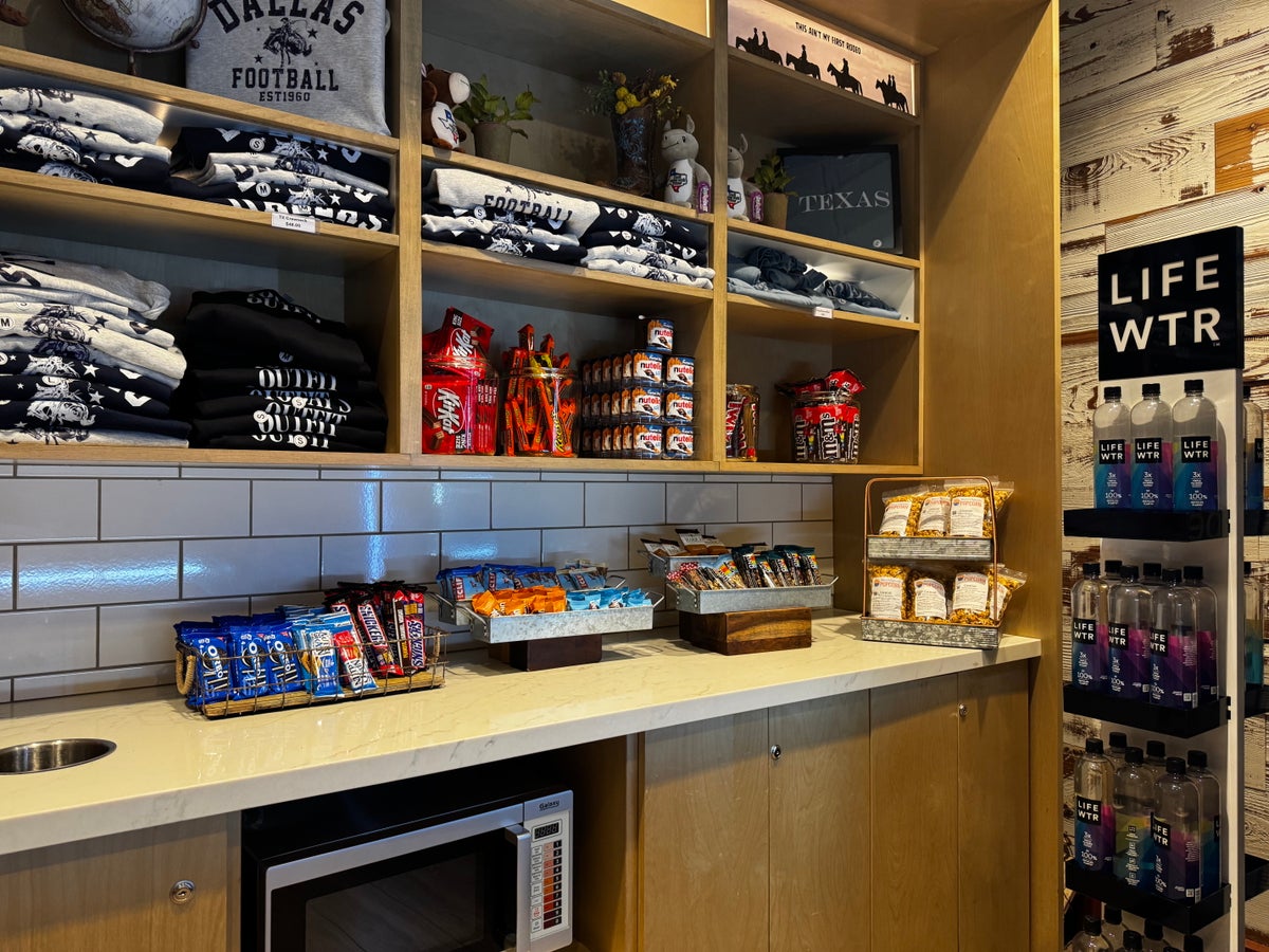 Hyatt Regency DFW Jetts Coffee snacks clothing