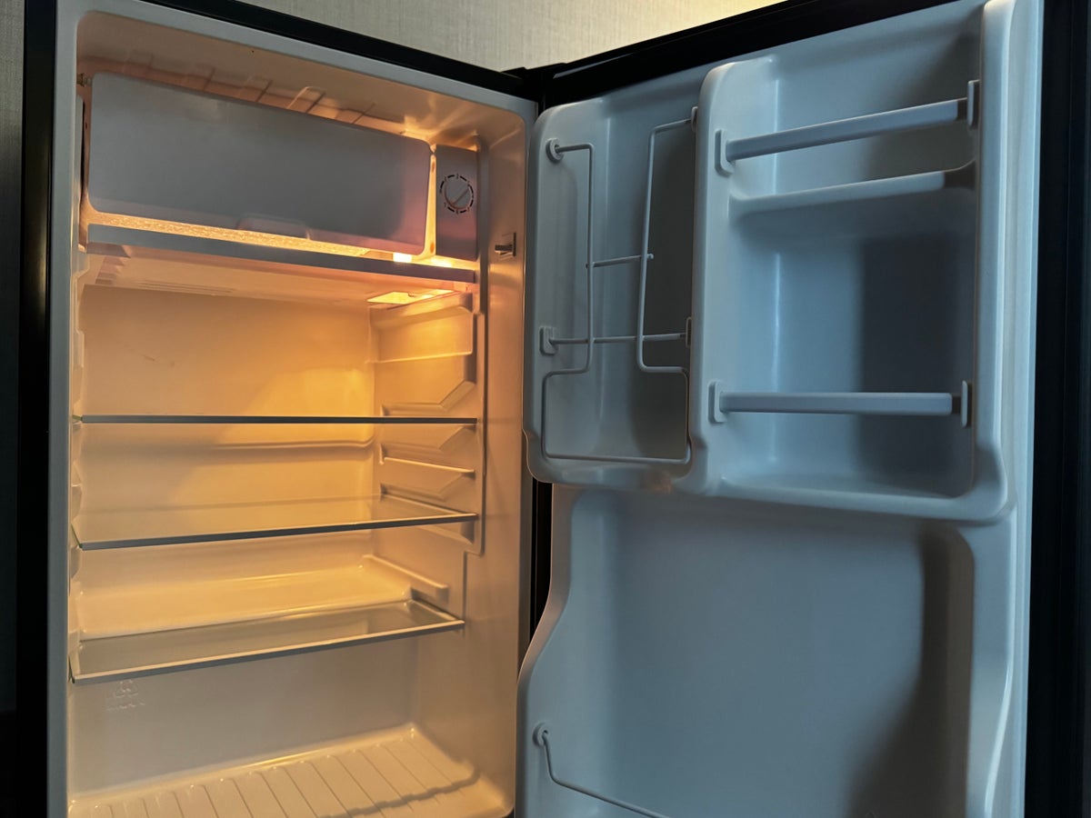Hyatt Regency DFW bedroom minifridge