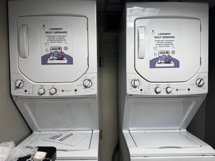Hyatt Regency DFW laundry machines